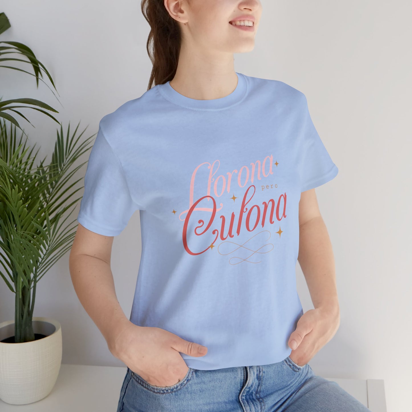 Corona Cubana Script Tee — Retro Cuban Text Graphic T-Shirt