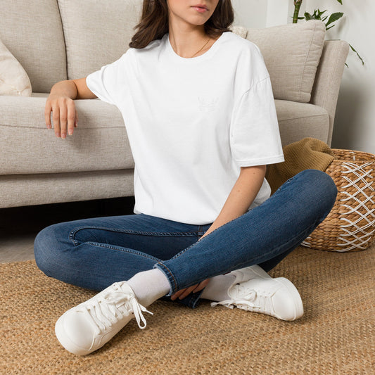 Minimal White T-Shirt with Subtle Embroidered Deer Logo — Casual Everyday Tee