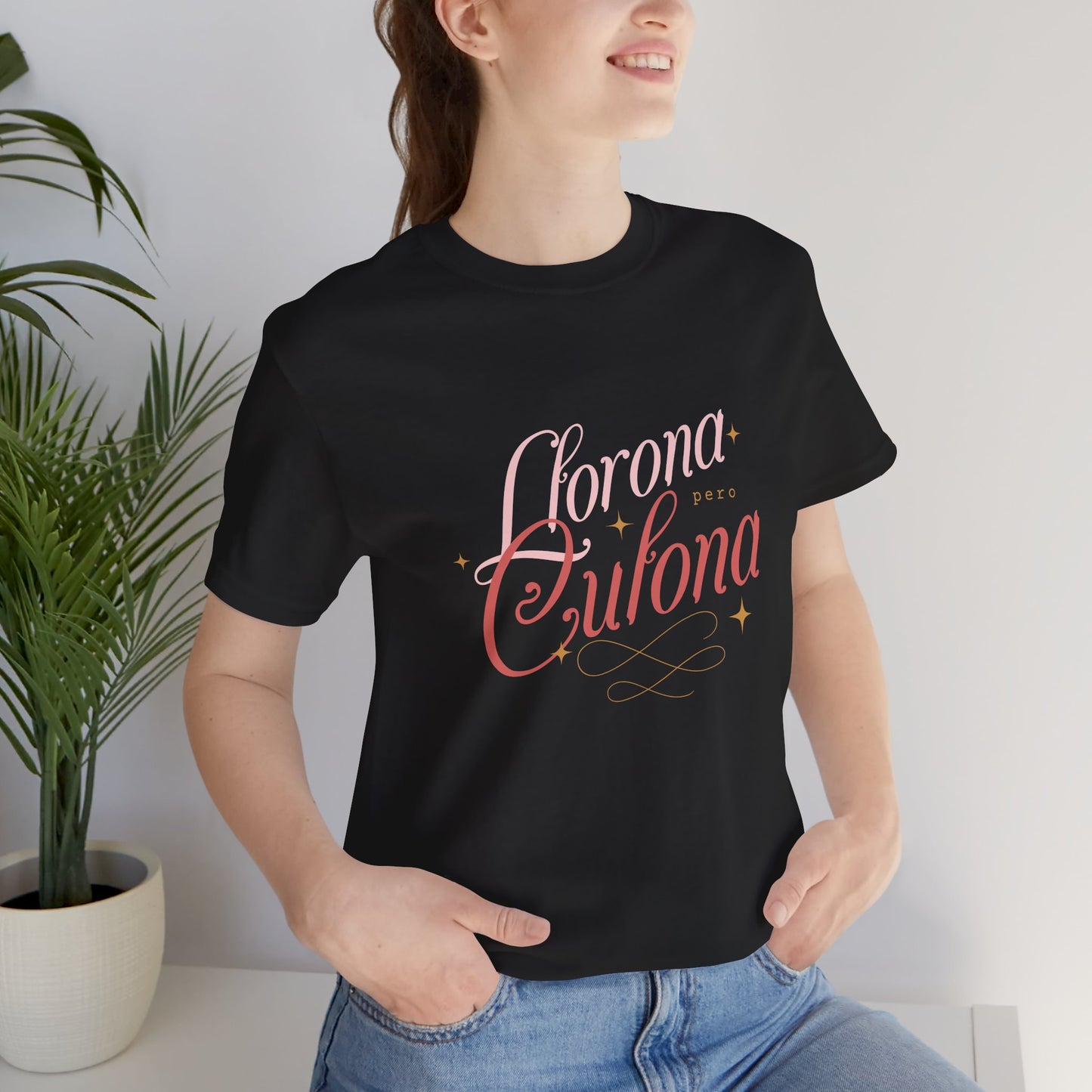 Corona Cubana Script Tee — Retro Cuban Text Graphic T-Shirt
