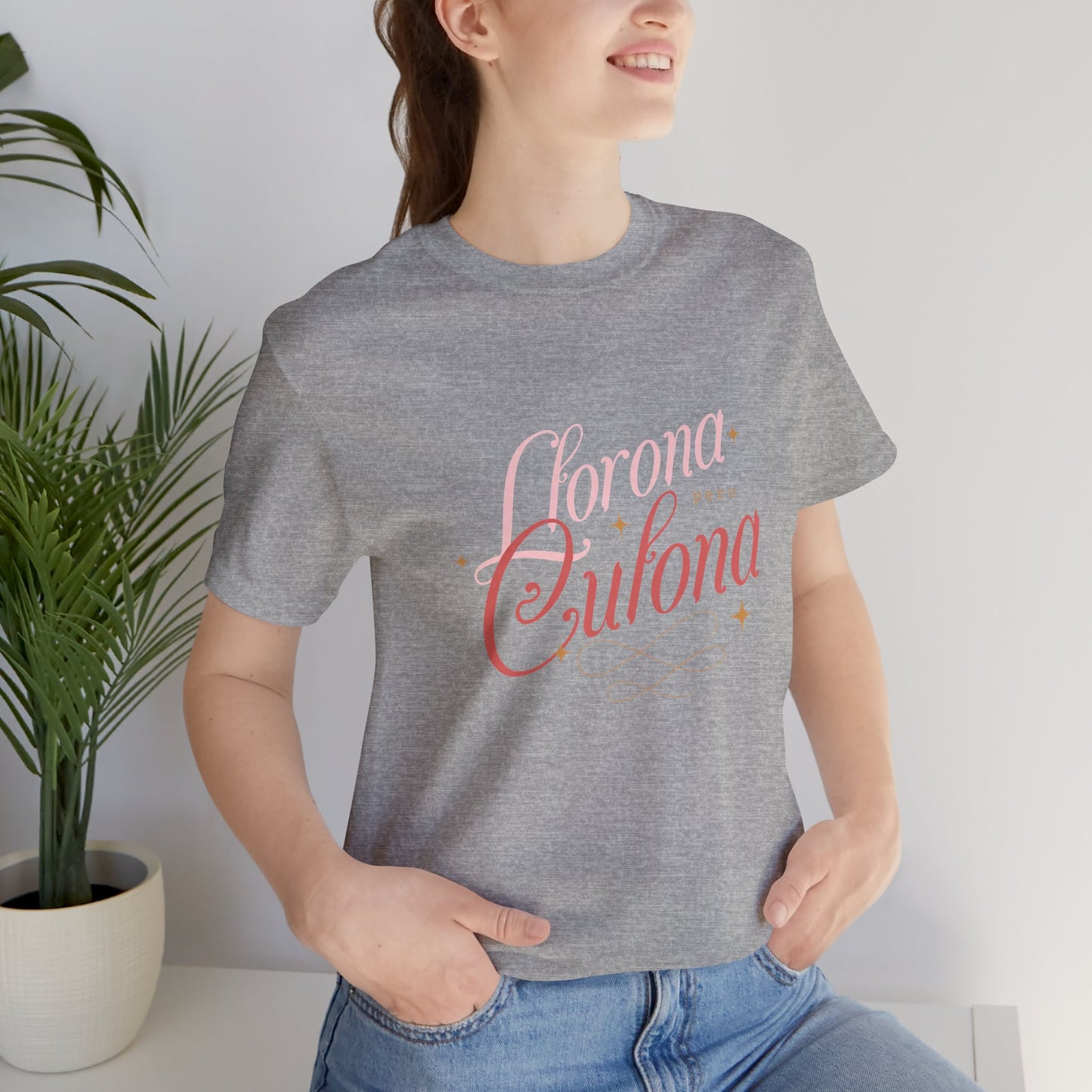 Corona Cubana Script Tee — Retro Cuban Text Graphic T-Shirt